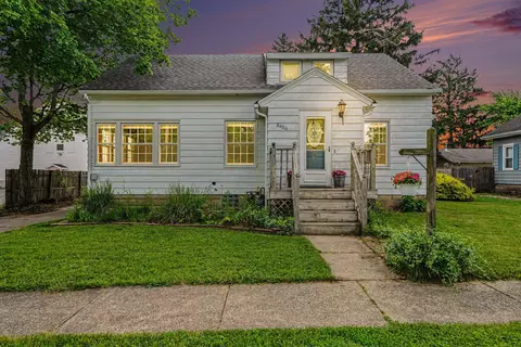8486 Harlow Ave SW, Byron Center, MI 49315