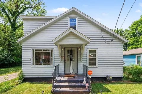 535 Washburn Ave, Kalamazoo, MI 49048