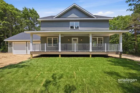 12905 Bowen Lake Dr, Gowen, MI 49326