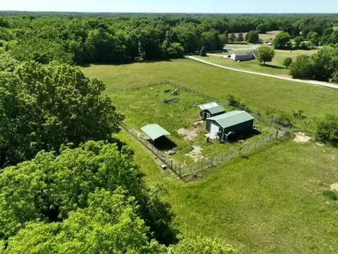 63531 Dailey Rd, Cassopolis, MI 49031 photo 2
