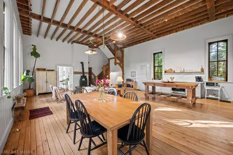 Dining - 1055 Mount Tabor Rd, Buchanan, MI 49107 photo 3 of 6
