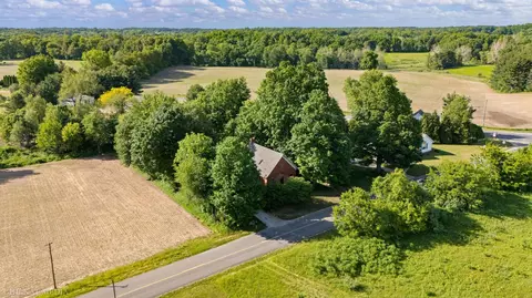 View/Area - 1055 Mount Tabor Rd, Buchanan, MI 49107 photo 4 of 9