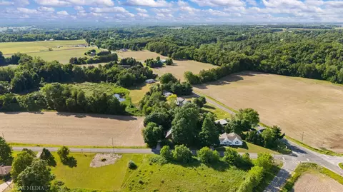 View/Area - 1055 Mount Tabor Rd, Buchanan, MI 49107 photo 5 of 9