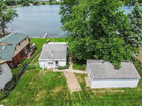 11968 Elmdale Dr, Manchester, MI 48158