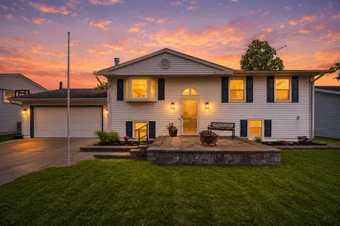 5636 Juniper Dr, Jackson, MI 49201