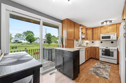 Kitchen - 5636 Juniper Dr, Jackson, MI 49201 photo 1 of 3
