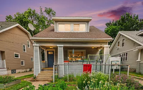 1834 Collins Ave SE, Grand Rapids, MI 49507