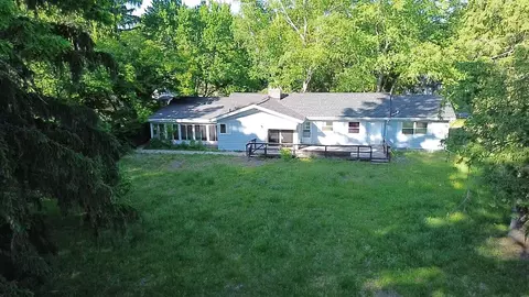 171 Dennis Ave, Fruitport, MI 49415