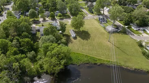 View/Area - 810 S Constantine St, Three Rivers, MI 49093 photo 2 of 6