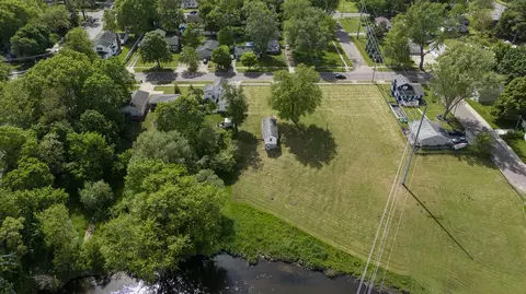 View/Area - 810 S Constantine St, Three Rivers, MI 49093 photo 3 of 6