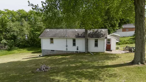 Exterior - 810 S Constantine St, Three Rivers, MI 49093 photo 12 of 12