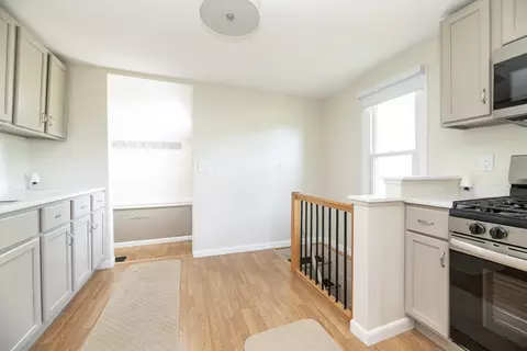 Entry Way - 810 S Constantine St, Three Rivers, MI 49093 photo 4 of 5