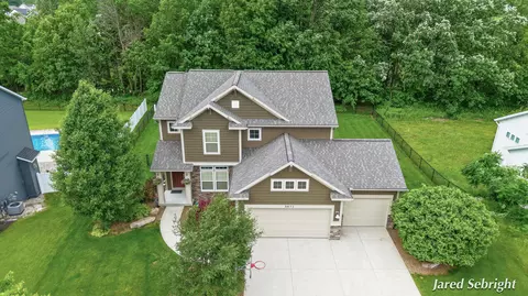 3671 Bryce Dr, Hudsonville, MI 49426