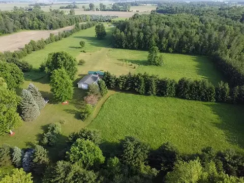 236 W Stone Rd, Deckerville, MI 48427
