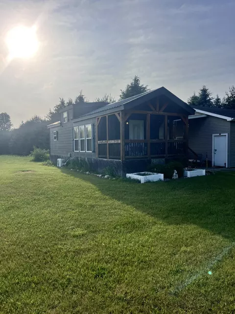 236 W Stone Rd, Deckerville, MI 48427 photo 26