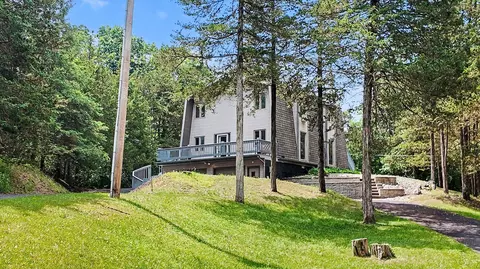 11255 Case Rd, Brooklyn, MI 49230