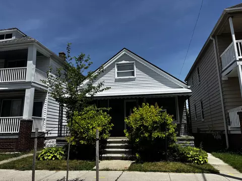 11690 Gallagher St, Hamtramck, MI 48212