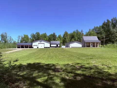 5962 11 Mile Rd, Bitely, MI 49309