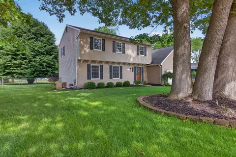 Exterior - 5912 Salabelle St, Jackson, MI 49201 photo 10 of 12