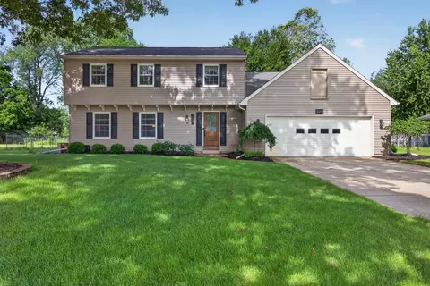 5912 Salabelle St, Jackson, MI 49201