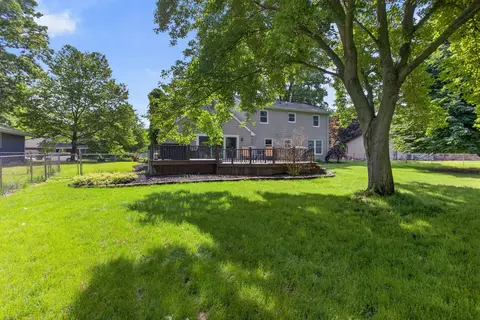 Exterior - 5912 Salabelle St, Jackson, MI 49201 photo 7 of 12