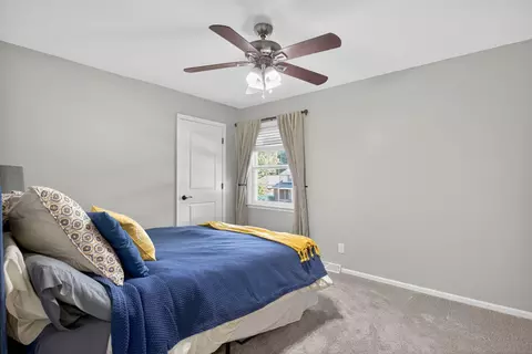 Bedroom - 5912 Salabelle St, Jackson, MI 49201 photo 5 of 6