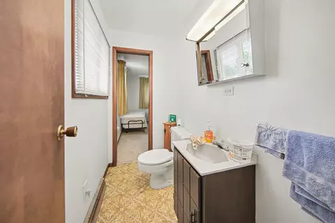 Bath - 4555 Clinton Rd, Jackson, MI 49201 photo 1 of 2