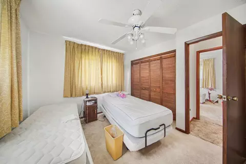 Bedroom - 4555 Clinton Rd, Jackson, MI 49201 photo 3 of 7