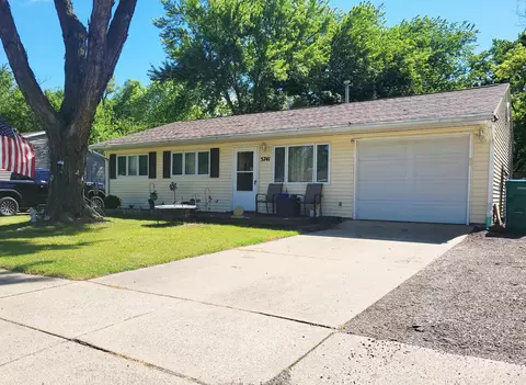 5741 Roanoke St, Portage, MI 49024