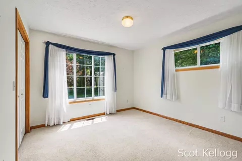 Bedroom - 1923 Jack Pine Ct, Dorr, MI 49323 photo 2 of 2