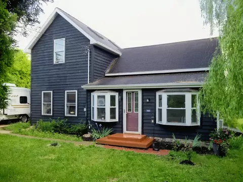 10625 Cutler St, Rodney, MI 49342