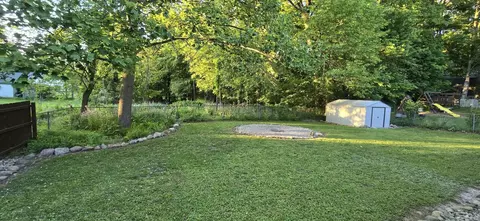 Exterior - 211 Forest St, Marshall, MI 49068 photo 9 of 10