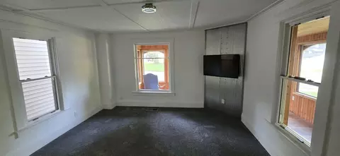 Living - 211 Forest St, Marshall, MI 49068 photo 1 of 1