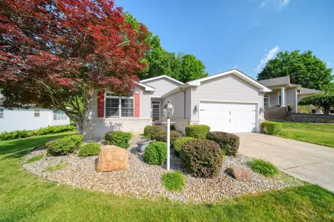 3010 S Wood Dale Dr #14, Jackson, MI 49203