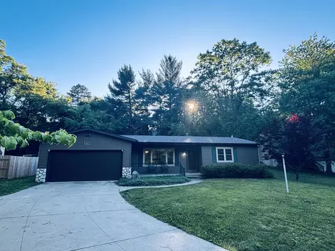2025 Walker Ave NW, Grand Rapids, MI 49504
