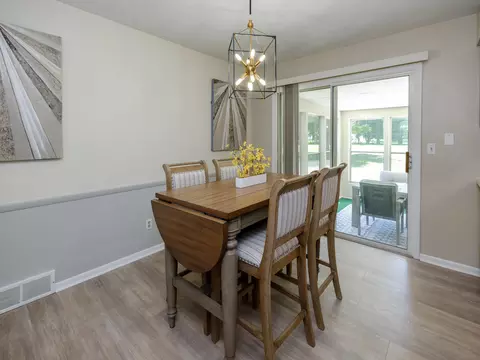Dining - 600 N Drive Dr E, Marshall, MI 49068 photo 3 of 4