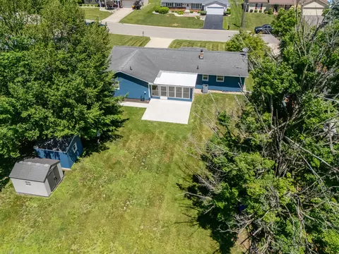 View/Area - 600 N Drive Dr E, Marshall, MI 49068 photo 2 of 8