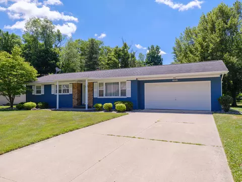 Exterior - 600 N Drive Dr E, Marshall, MI 49068 photo 4 of 14