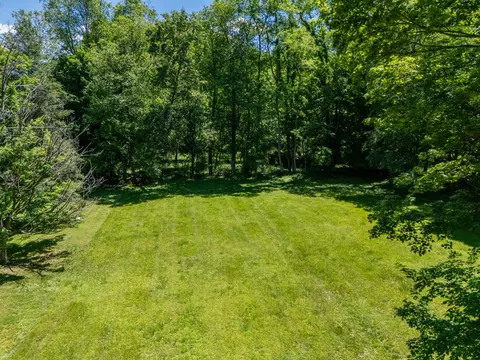 Exterior - 600 N Drive Dr E, Marshall, MI 49068 photo 2 of 14