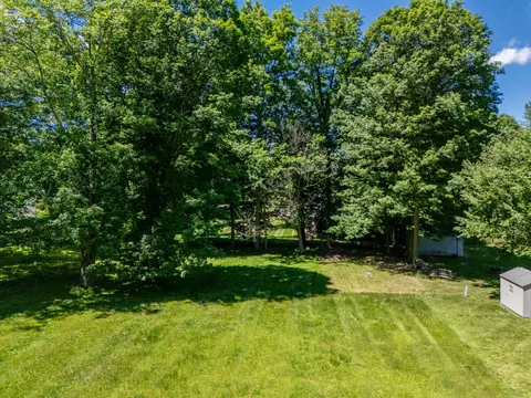Exterior - 600 N Drive Dr E, Marshall, MI 49068 photo 13 of 14