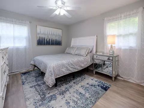 Bedroom - 600 N Drive Dr E, Marshall, MI 49068 photo 1 of 4