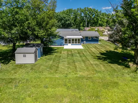 Exterior - 600 N Drive Dr E, Marshall, MI 49068 photo 14 of 14