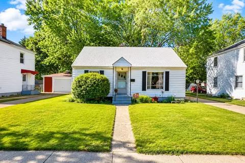 923 Colrain St SW, Wyoming, MI 49509