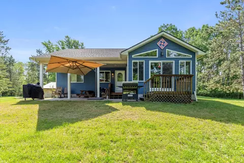 9622 River Bend Dr, Evart, MI 49631