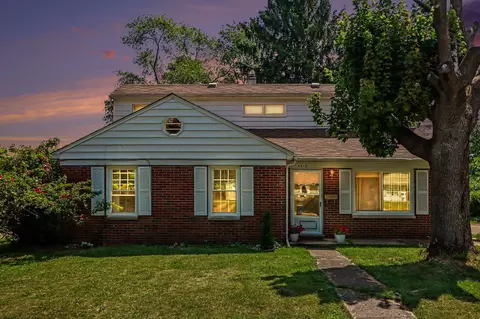 4215 Pembrook St, Kalamazoo, MI 49008