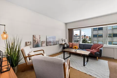 555 E William St #4J, Ann Arbor, MI 48104