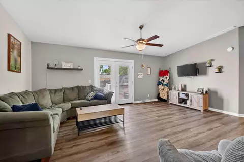 Living - 1990 Oak Leaf Dr, Adrian, MI 49221 photo 1 of 1