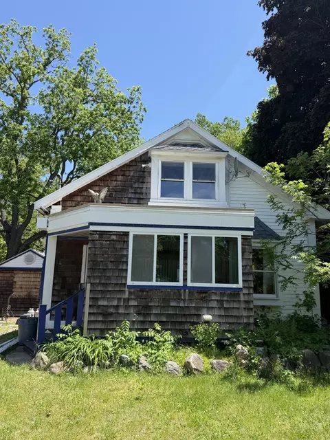 912 N River St, Ypsilanti, MI 48198
