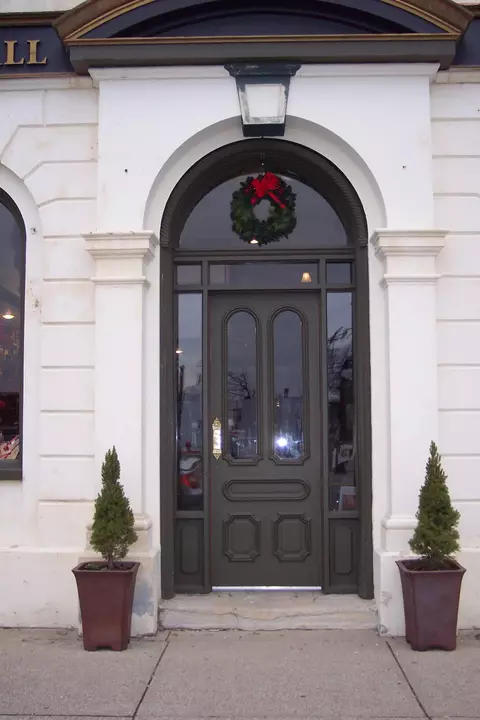 Entry Way - 227 E Michigan Ave, Marshall, MI 49068 photo 1 of 4