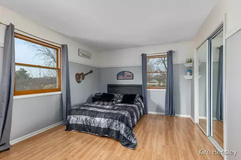 Bedroom - 1594 Louva Ct, Belding, MI 48809 photo 4 of 4